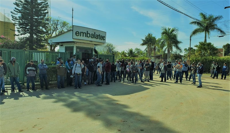 Assembleia aprovou proposta de aumento de quase 10% para todos